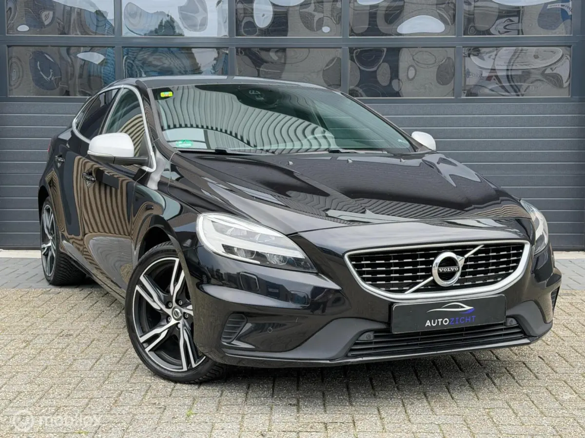 2.0 T3 R-Design | Pano | Cruise | Alcanta