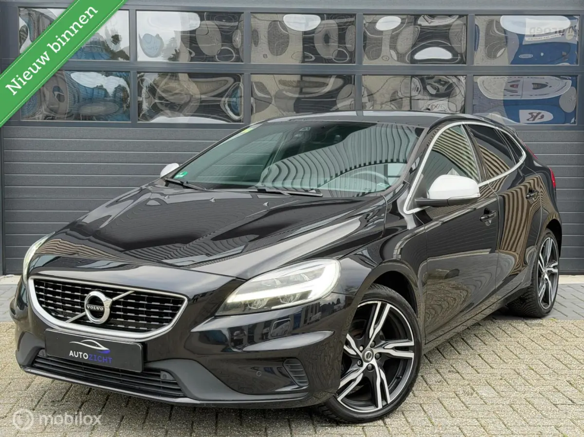 2.0 T3 R-Design | Pano | Cruise | Alcanta