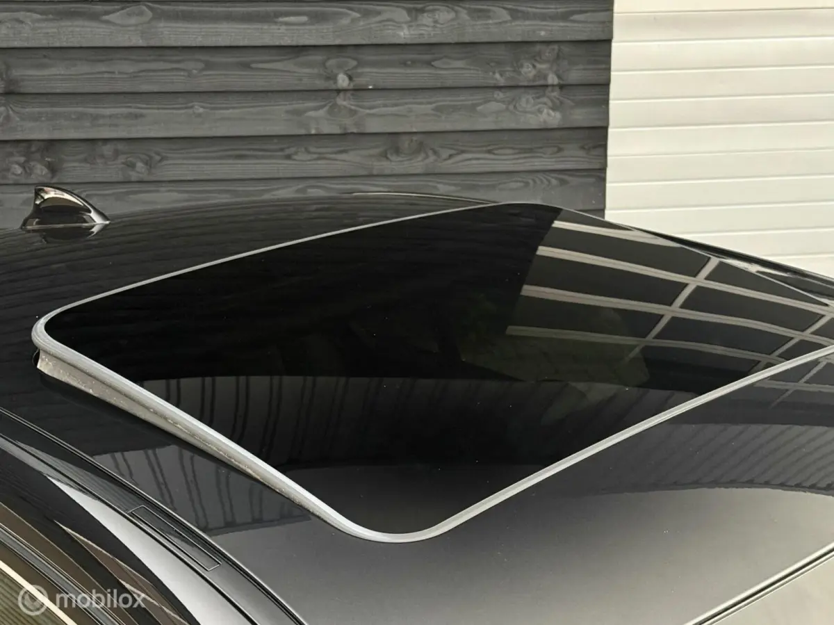 320i High Executive | M-Sport | Pano | Leder