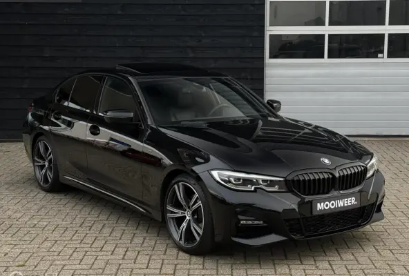 320i High Executive | M-Sport | Pano | Leder