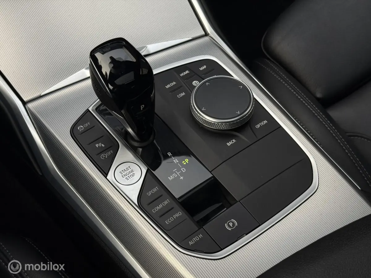 320i High Executive | M-Sport | Pano | Leder