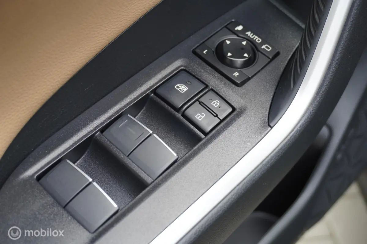 2.5 Hybrid AWD Executive