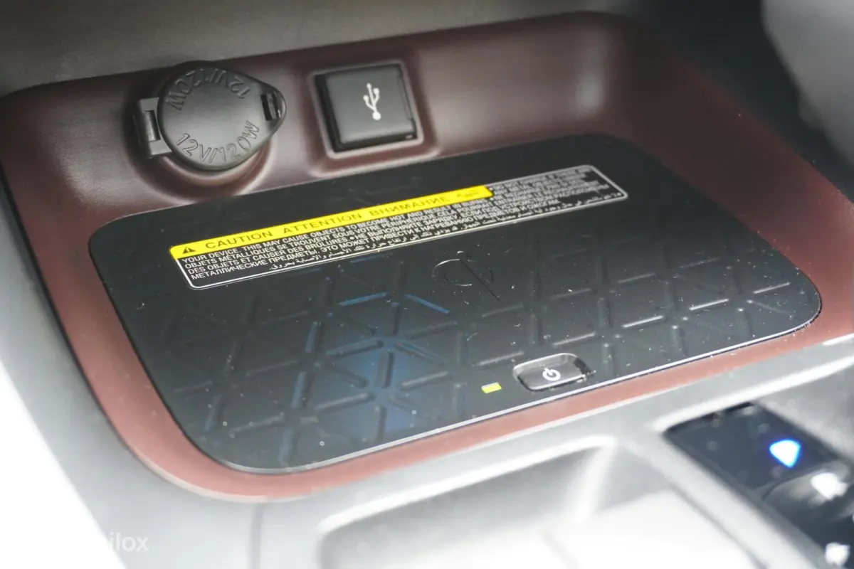 2.5 Hybrid AWD Executive