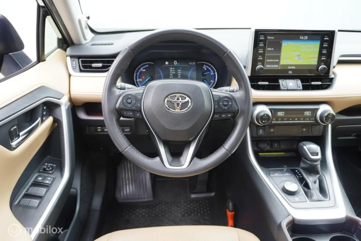 2.5 Hybrid AWD Executive