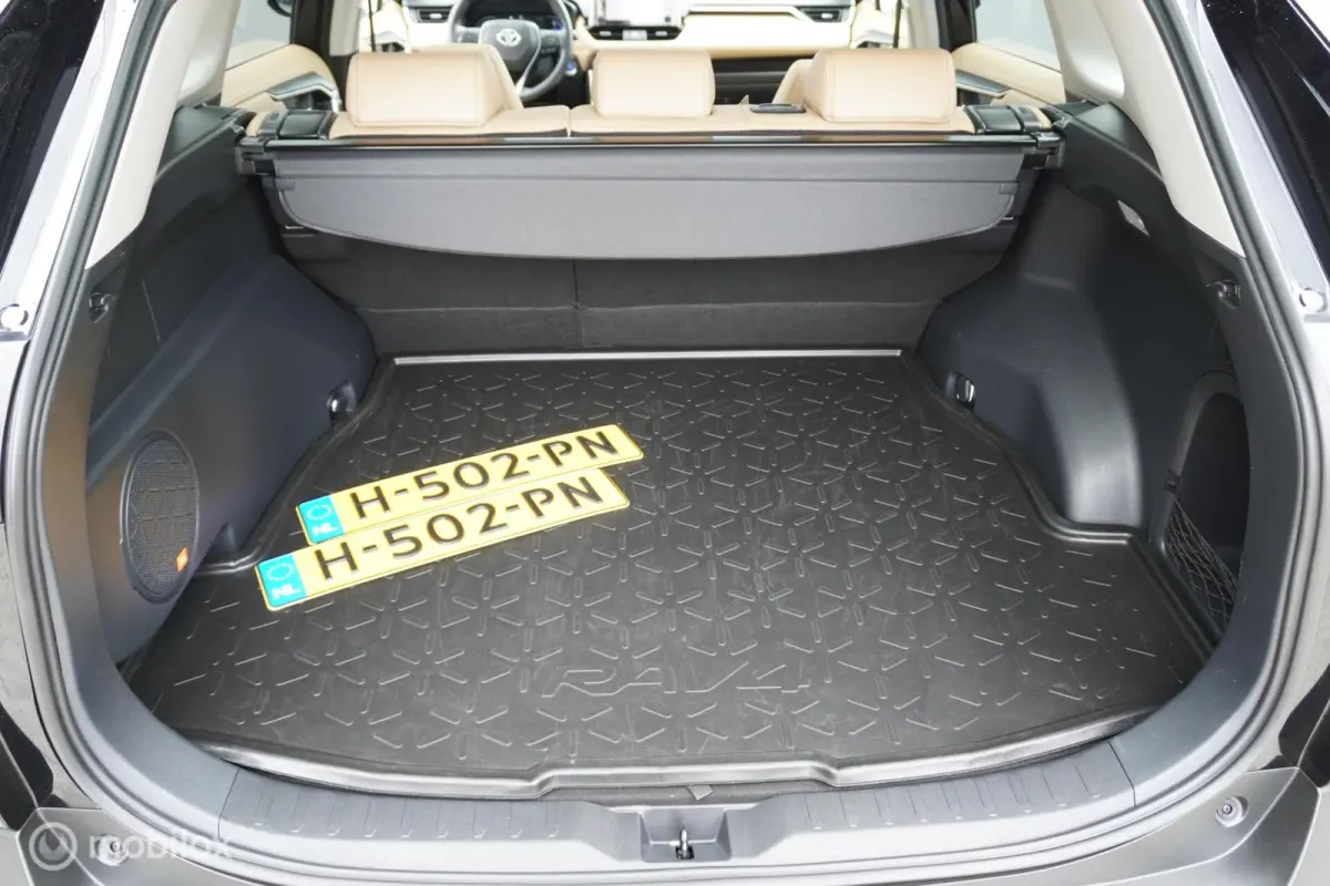 2.5 Hybrid AWD Executive