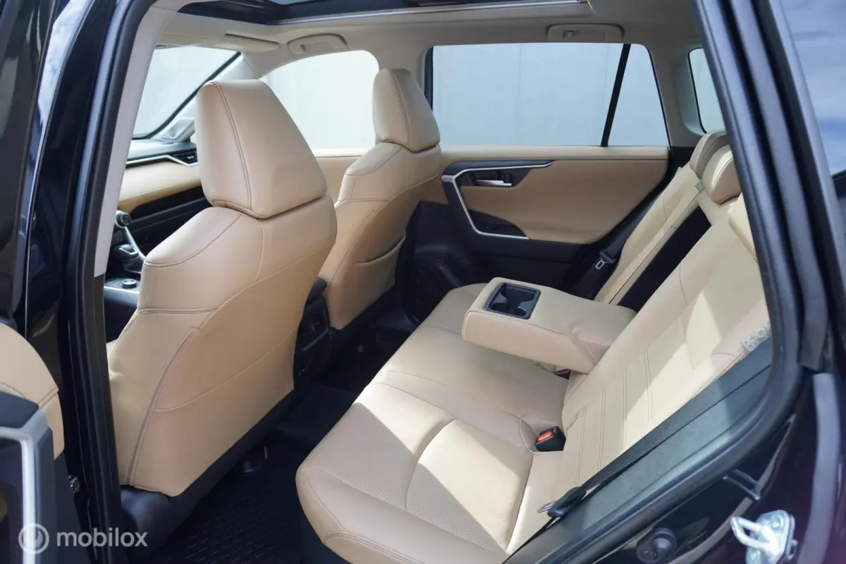 2.5 Hybrid AWD Executive