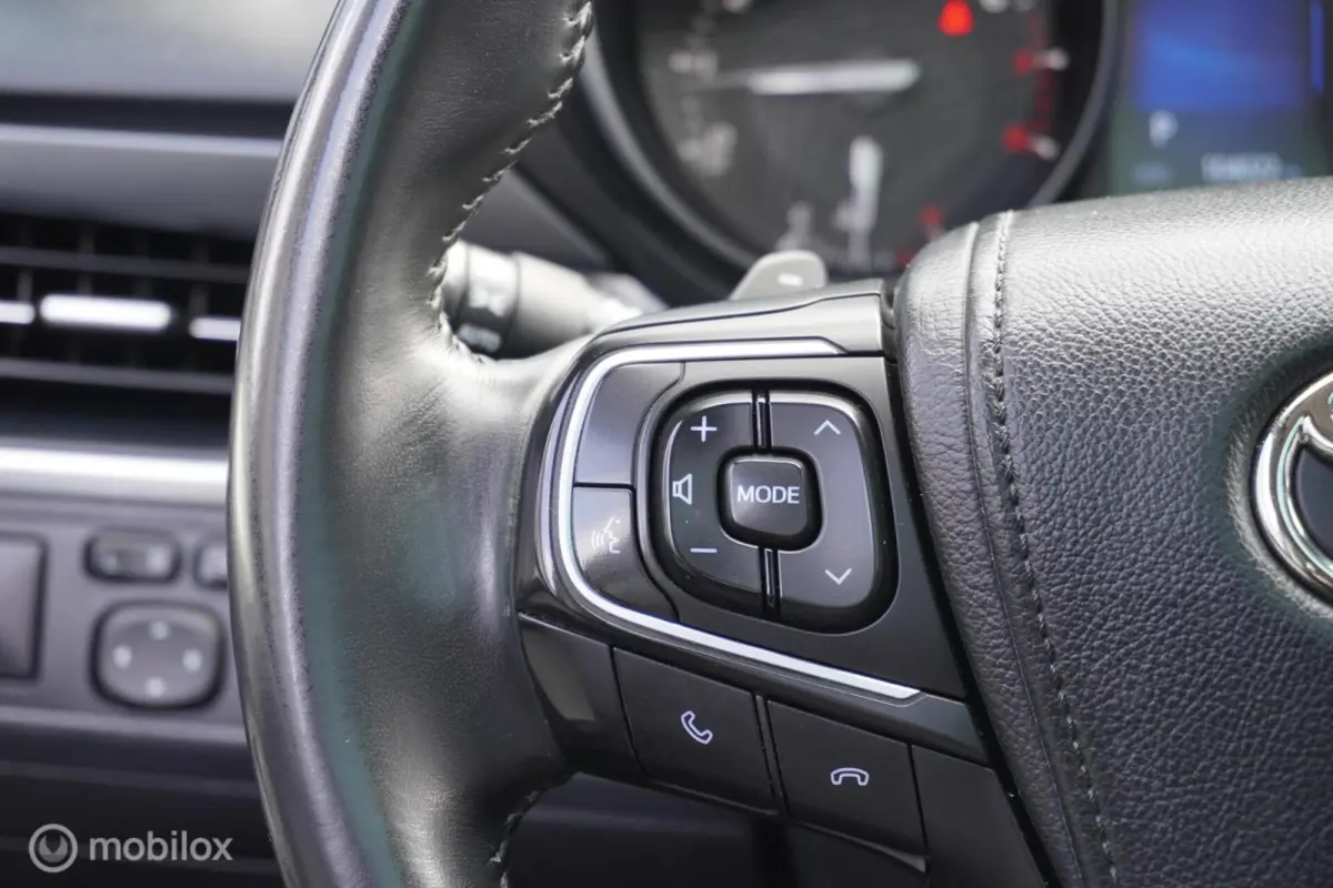 Automaat 1.8 VVT-i Dynamic