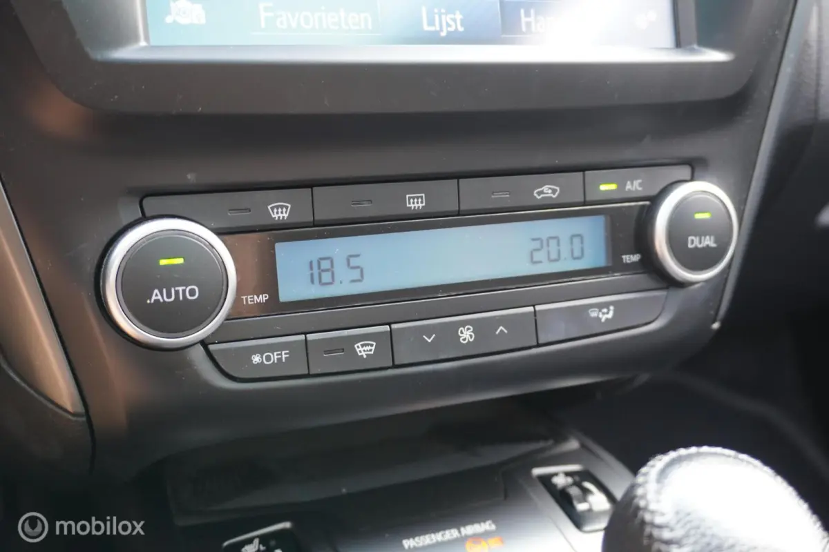 Automaat 1.8 VVT-i Dynamic