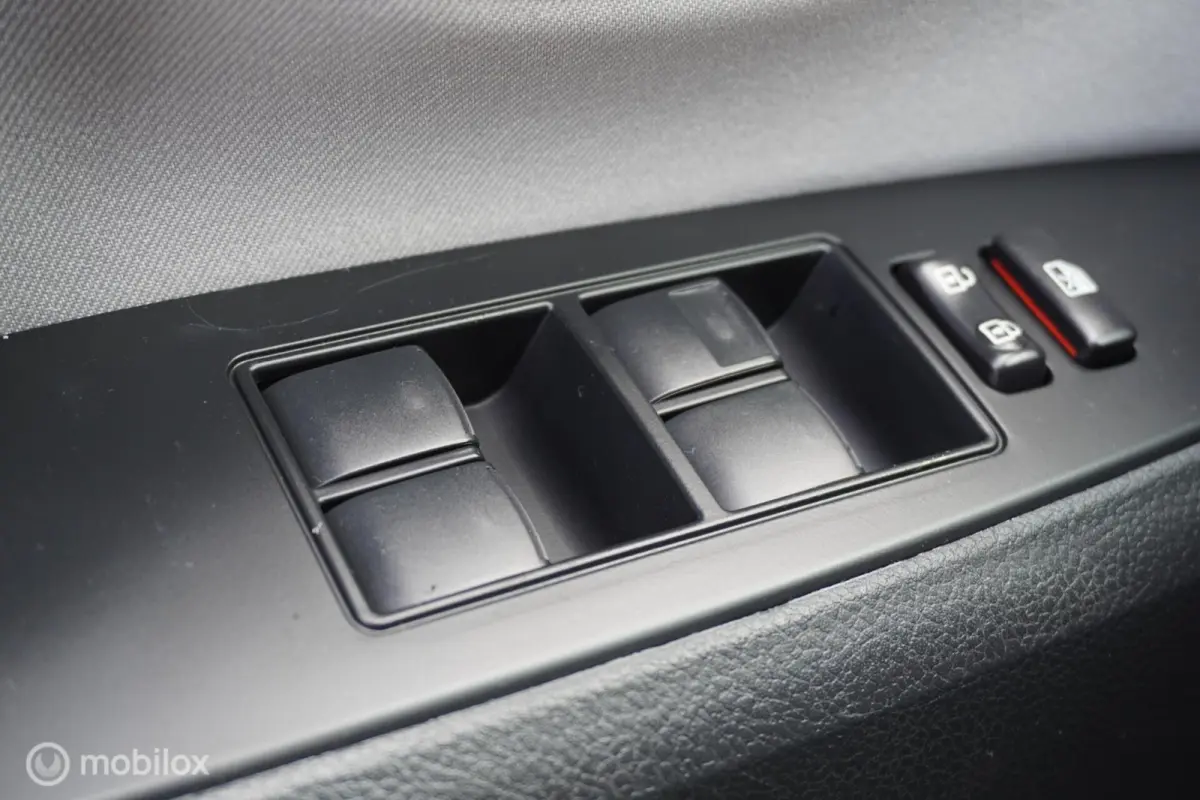 Automaat 1.8 VVT-i Dynamic