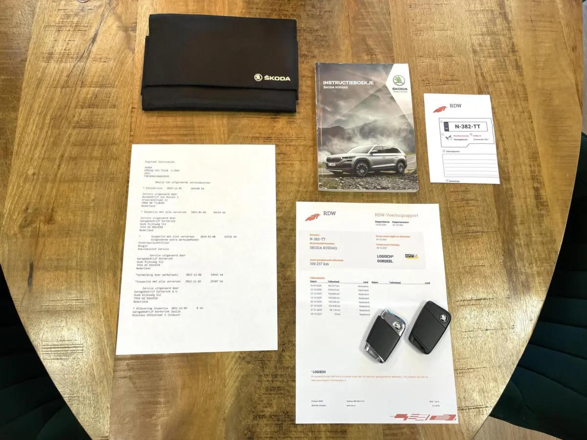 1.5 TSI Sportline 7p. Cam/ Leder/ 19”/ Memo/ Trekhaak