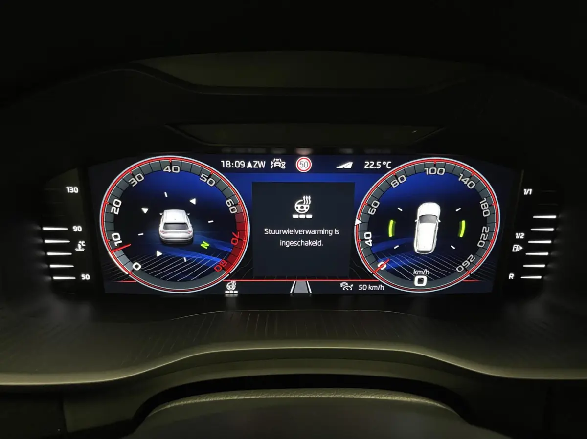 1.5 TSI Sportline 7p. Cam/ Leder/ 19”/ Memo/ Trekhaak