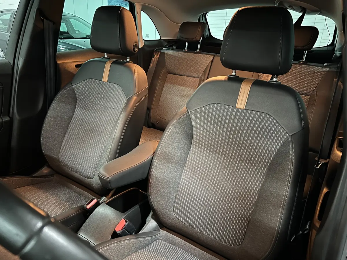 1.2 Turbo Elegance NAVIGATIE / XENON / NAP