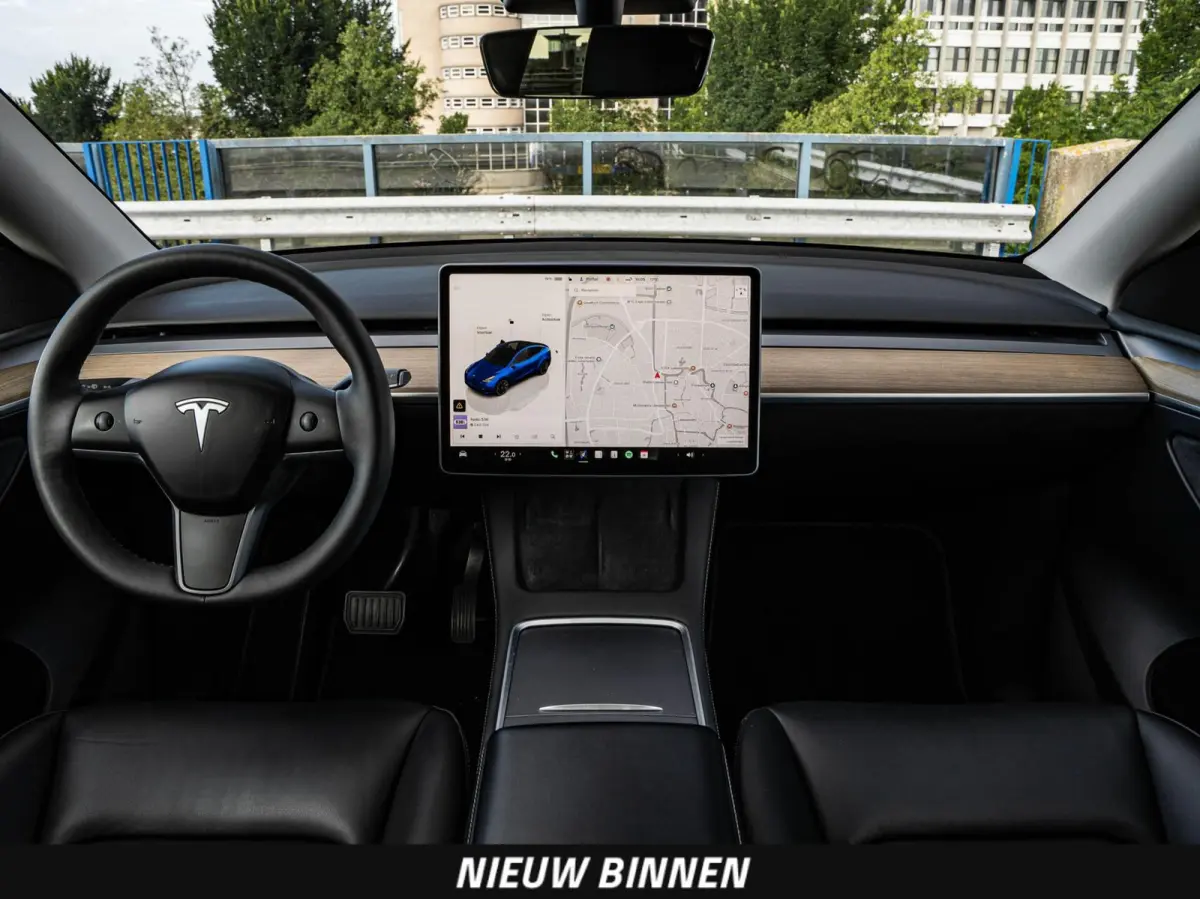 RWD 58 kWh LFP | SOH 90,1% | Trekhaak | Panoramadak | AMD Ryzen | Zwart Leder | Warmtepomp | 20" | Eerste eigenaar!