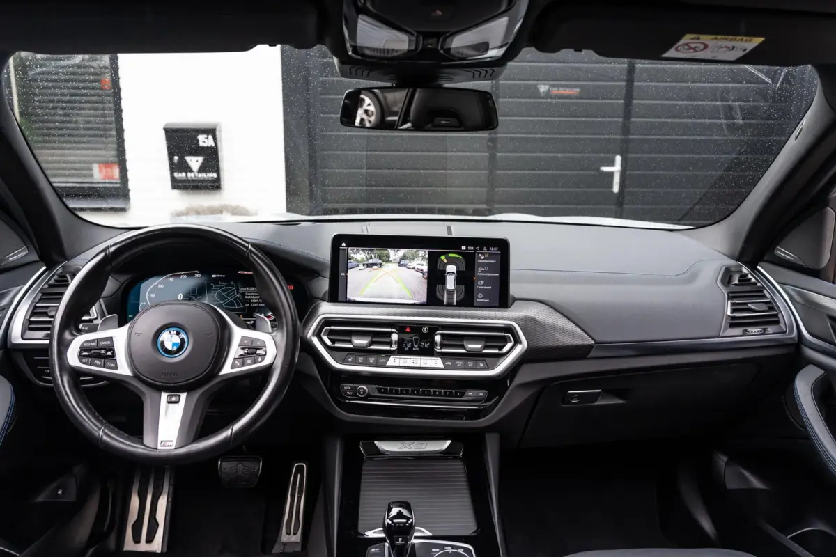 XDrive30e M-sport M Zetels Pano HU H&K Trekhaak
