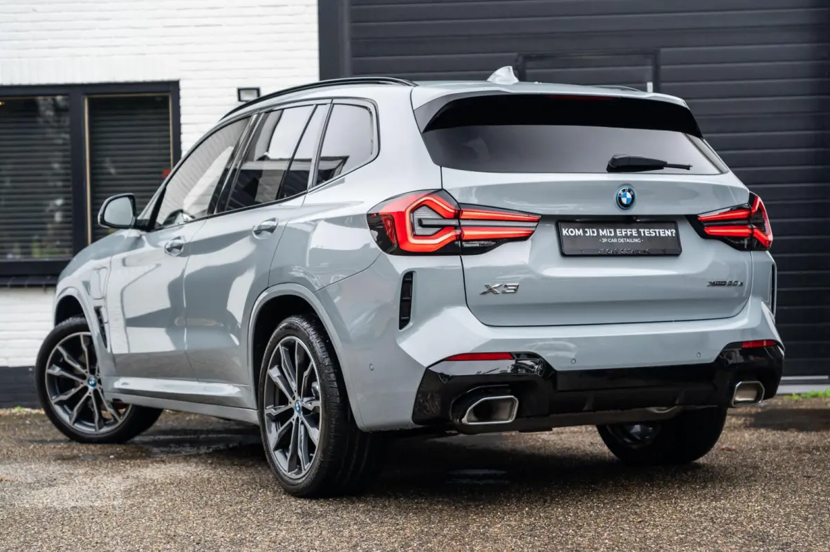 XDrive30e M-sport M Zetels Pano HU H&K Trekhaak