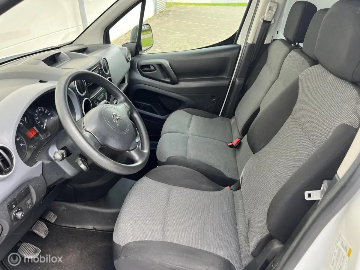 1,6 VTI Club AIRCO +C controle