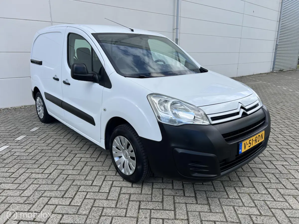 1,6 VTI Club AIRCO +C controle