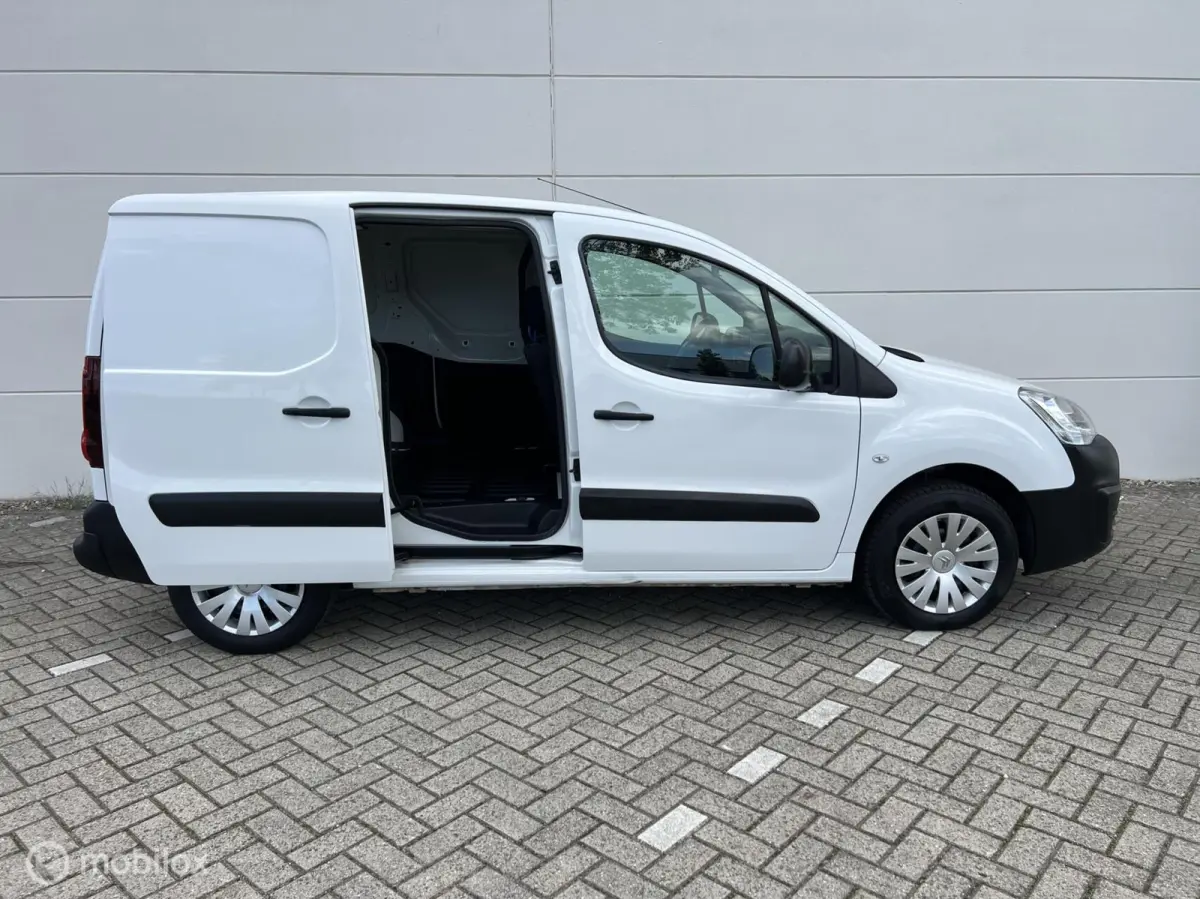 1,6 VTI Club AIRCO +C controle