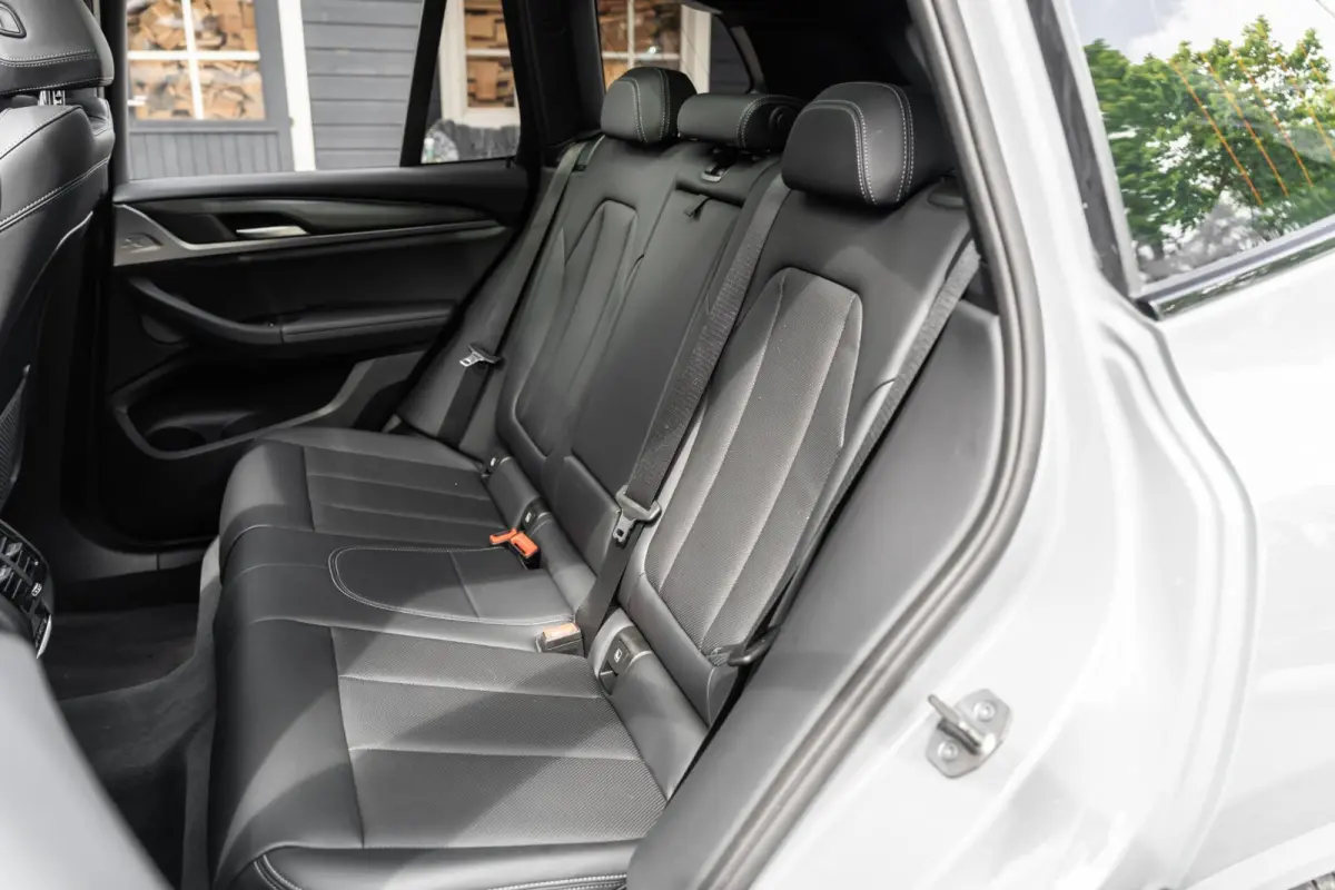 XDrive30e M-sport H&K 360 Pano HUD Trekhaak Memory