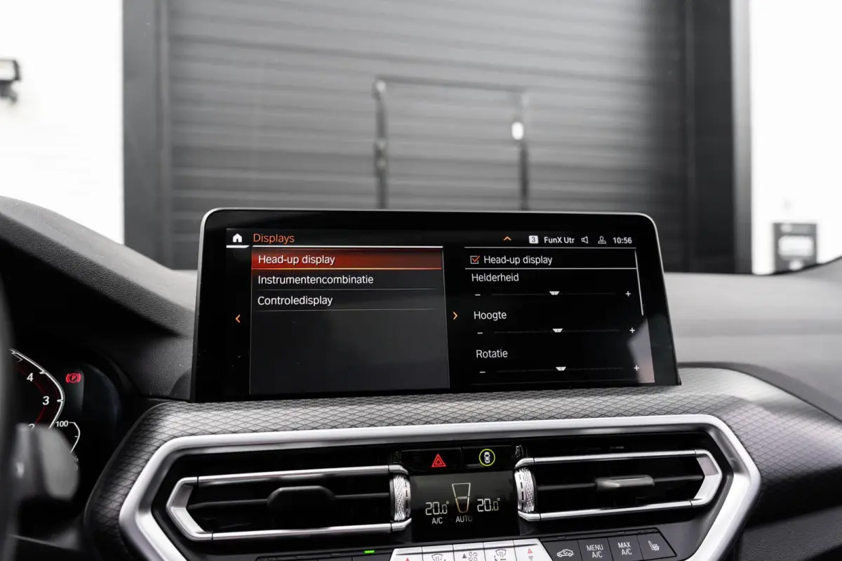 XDrive30e M-sport H&K 360 Pano HUD Trekhaak Memory