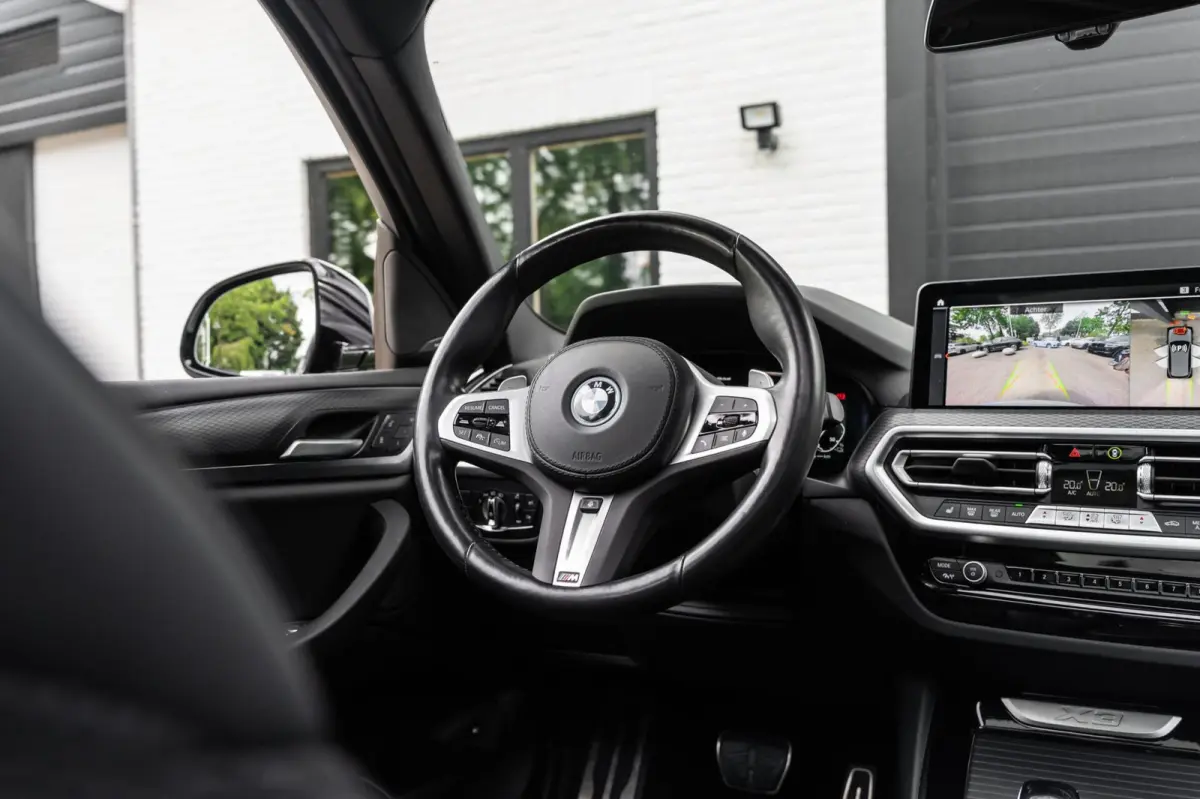 XDrive30e M-sport H&K 360 Pano HUD Trekhaak Memory