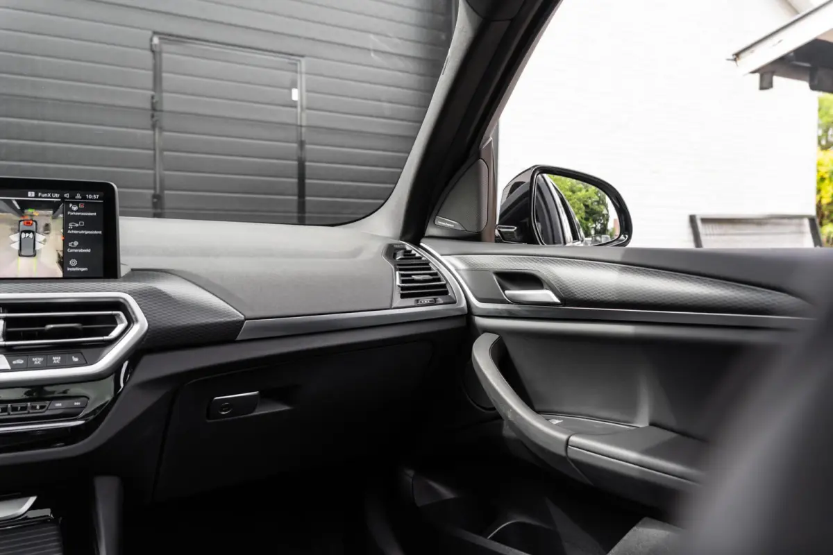 XDrive30e M-sport H&K 360 Pano HUD Trekhaak Memory