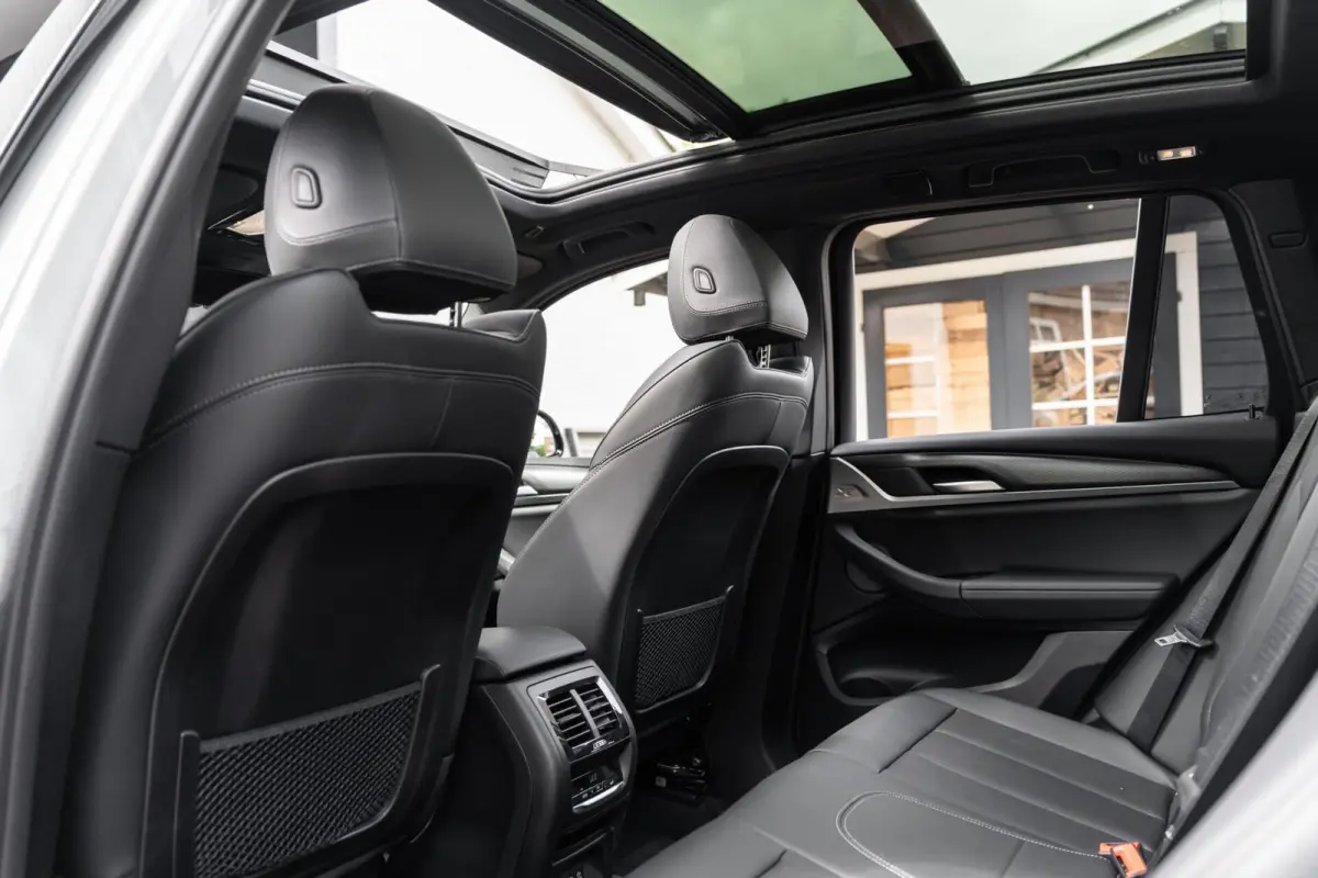 XDrive30e M-sport H&K 360 Pano HUD Trekhaak Memory