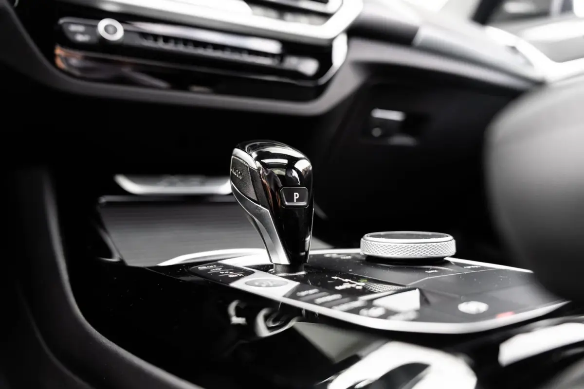 XDrive30e M-sport H&K 360 Pano HUD Trekhaak Memory