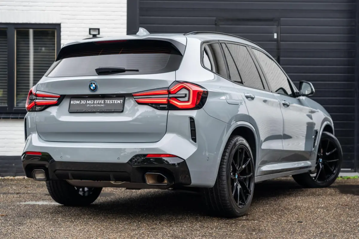 XDrive30e M-sport H&K 360 Pano HUD Trekhaak Memory
