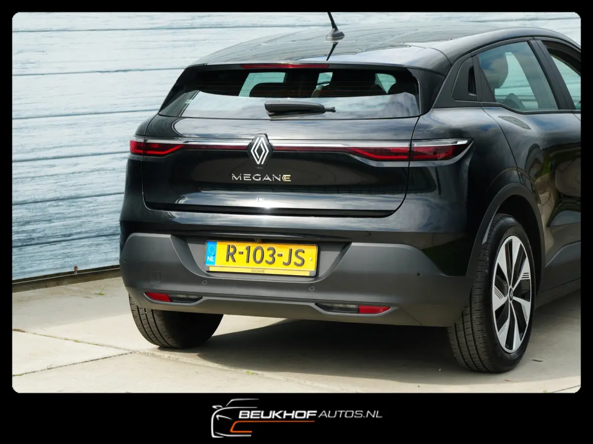 EV60 Optimum Charge Evolution Carplay