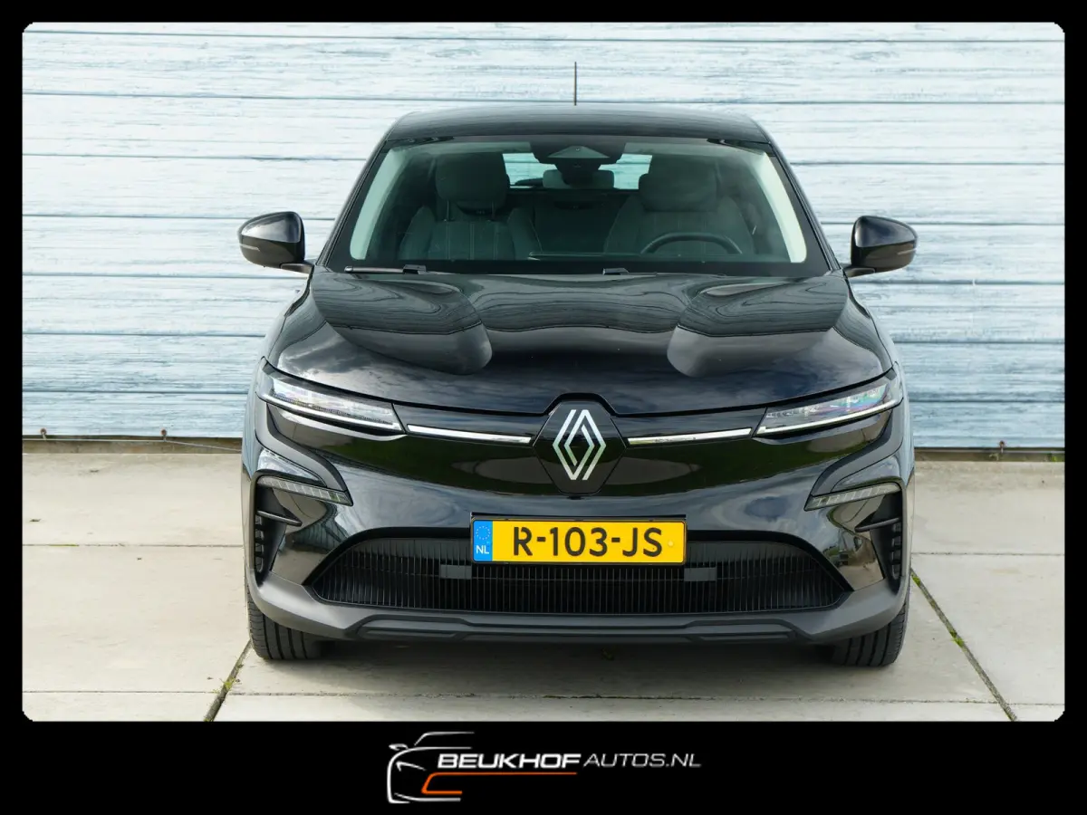 EV60 Optimum Charge Evolution Carplay