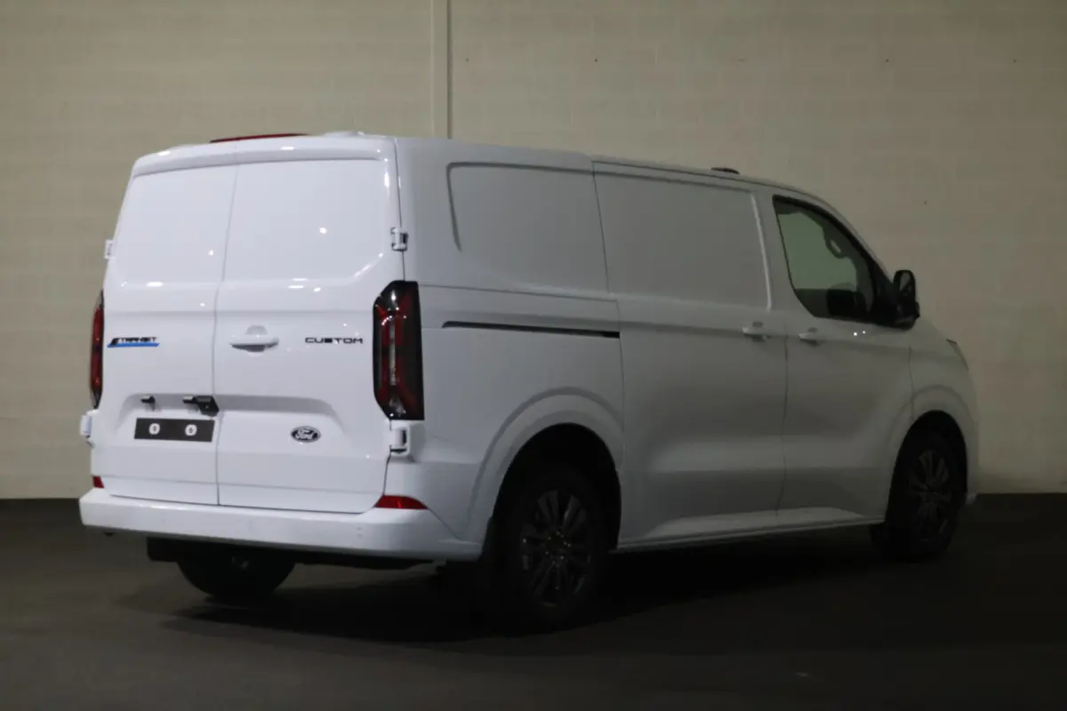 L1 H1 Limited 71 kWh 2x Schuifdeur B&O Sound