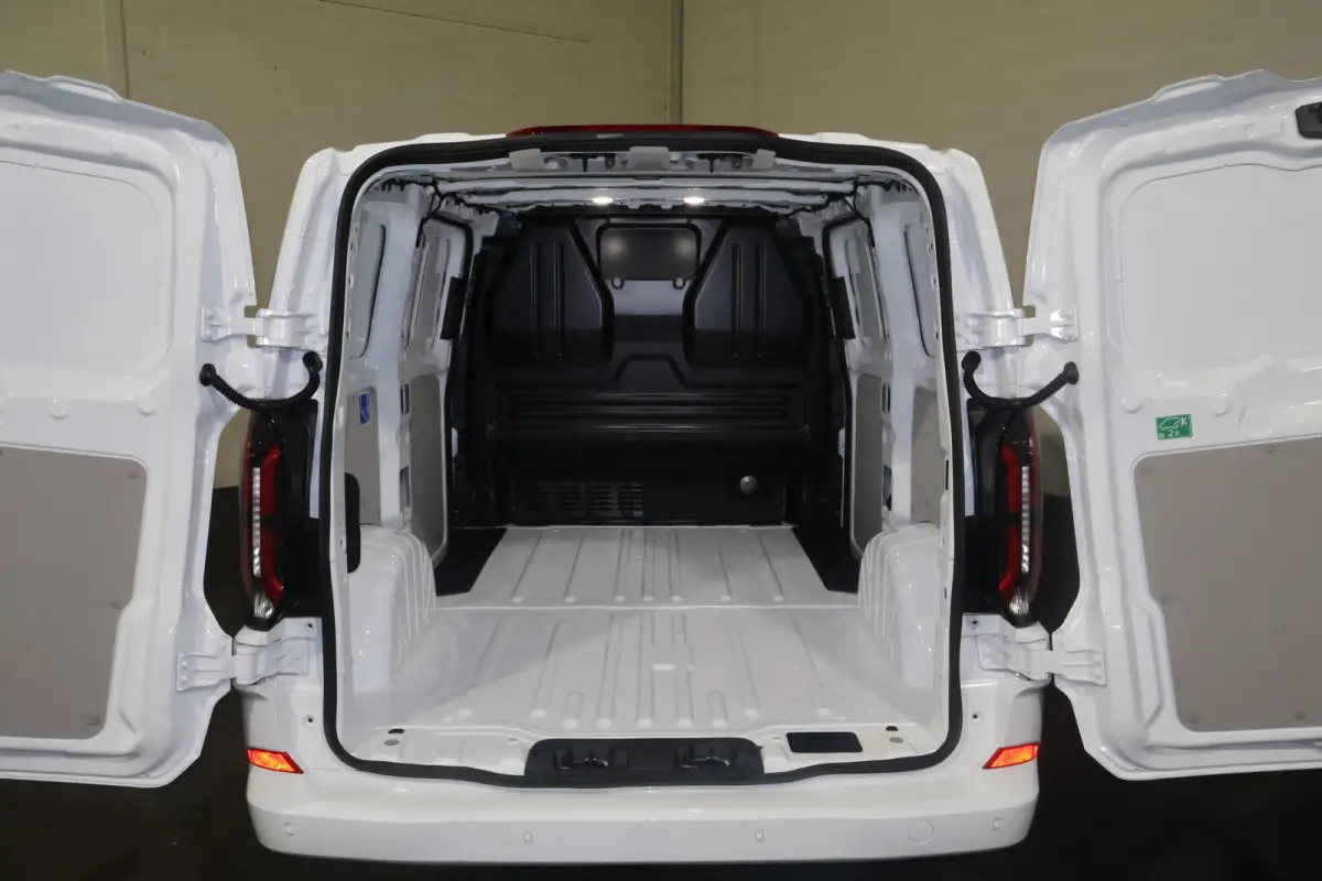 L1 H1 Limited 71 kWh 2x Schuifdeur B&O Sound