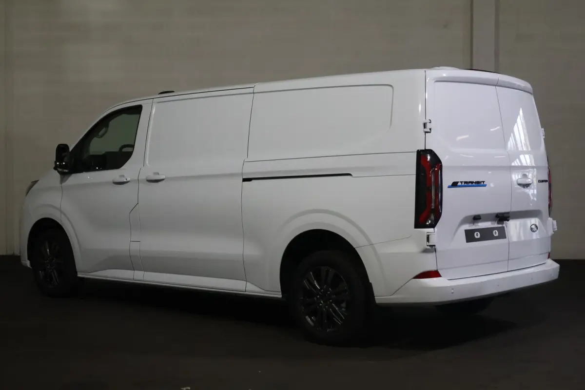 L2 H1 Limited 71 kWh 2x Schuifdeur B&O Sound