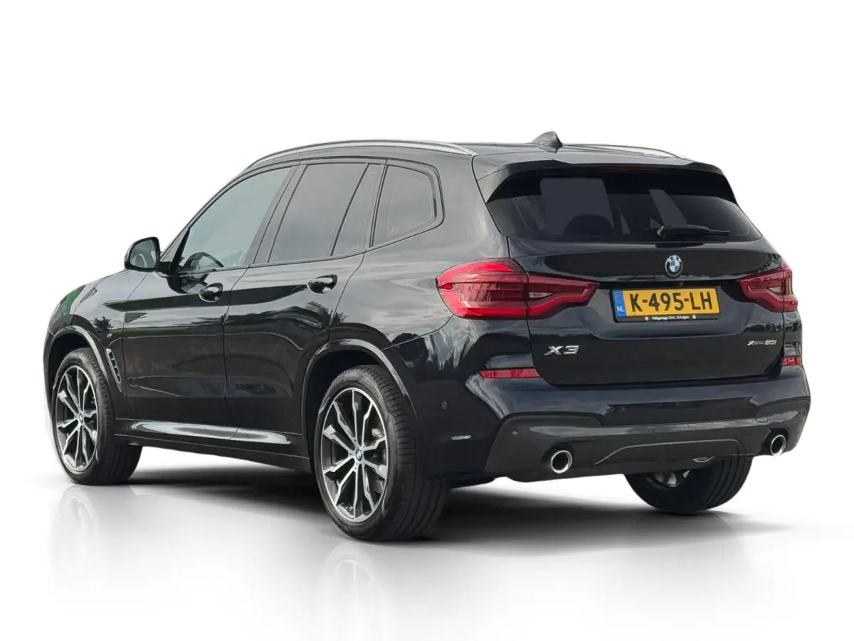 xDrive20i M-Sport ✅ Trekhaak ✅ Leder ✅ Head-Up