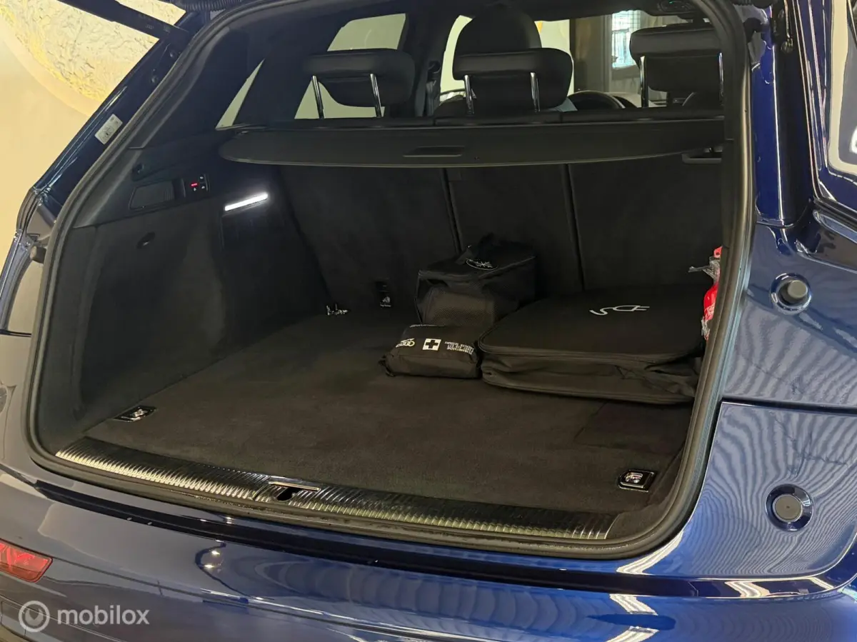 55 TFSI e quattro Competition Panorama/Keyless/SQ5 look/Luchtvering/Trekhaak