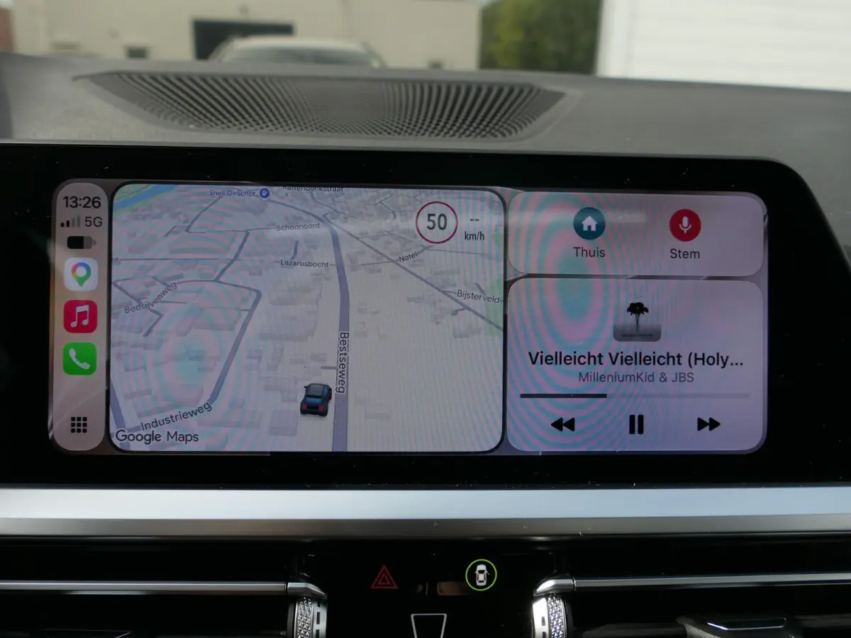 330e High Executive | Shadow line | Panoramadak | Head-up display | M-sport stuur | Massage | Memory | Harman/Kardon | Leder | ACC | Dodehoek detectie | Apple-/Android Carplay