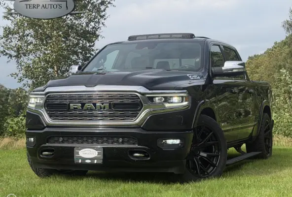 1500 4X4 5.7 V8 4x4 Crew Cab 5'7 Limited