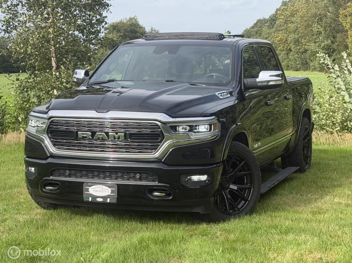 1500 4X4 5.7 V8 4x4 Crew Cab 5'7 Limited