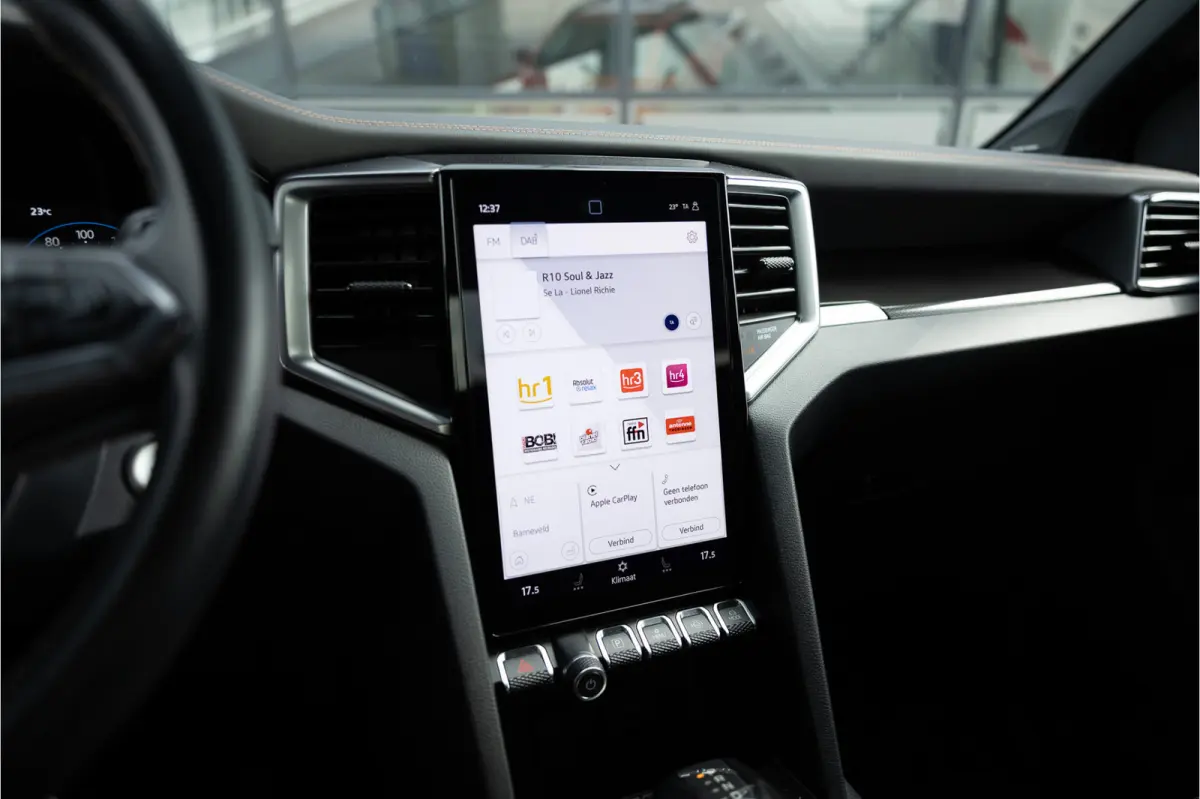 3.0 TDI 4Motion PanAmericana | ACC | 360 Camera | Harman Kardon | Lederen bekleding | Blind spot | Standkachel | Navigatie | CarPlay | LED | Trekhaak | DAB | Dealer onderhouden | Grijs kente