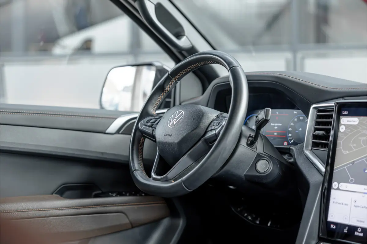 3.0 TDI 4Motion PanAmericana | ACC | 360 Camera | Harman Kardon | Lederen bekleding | Blind spot | Standkachel | Navigatie | CarPlay | LED | Trekhaak | DAB | Dealer onderhouden | Grijs kente