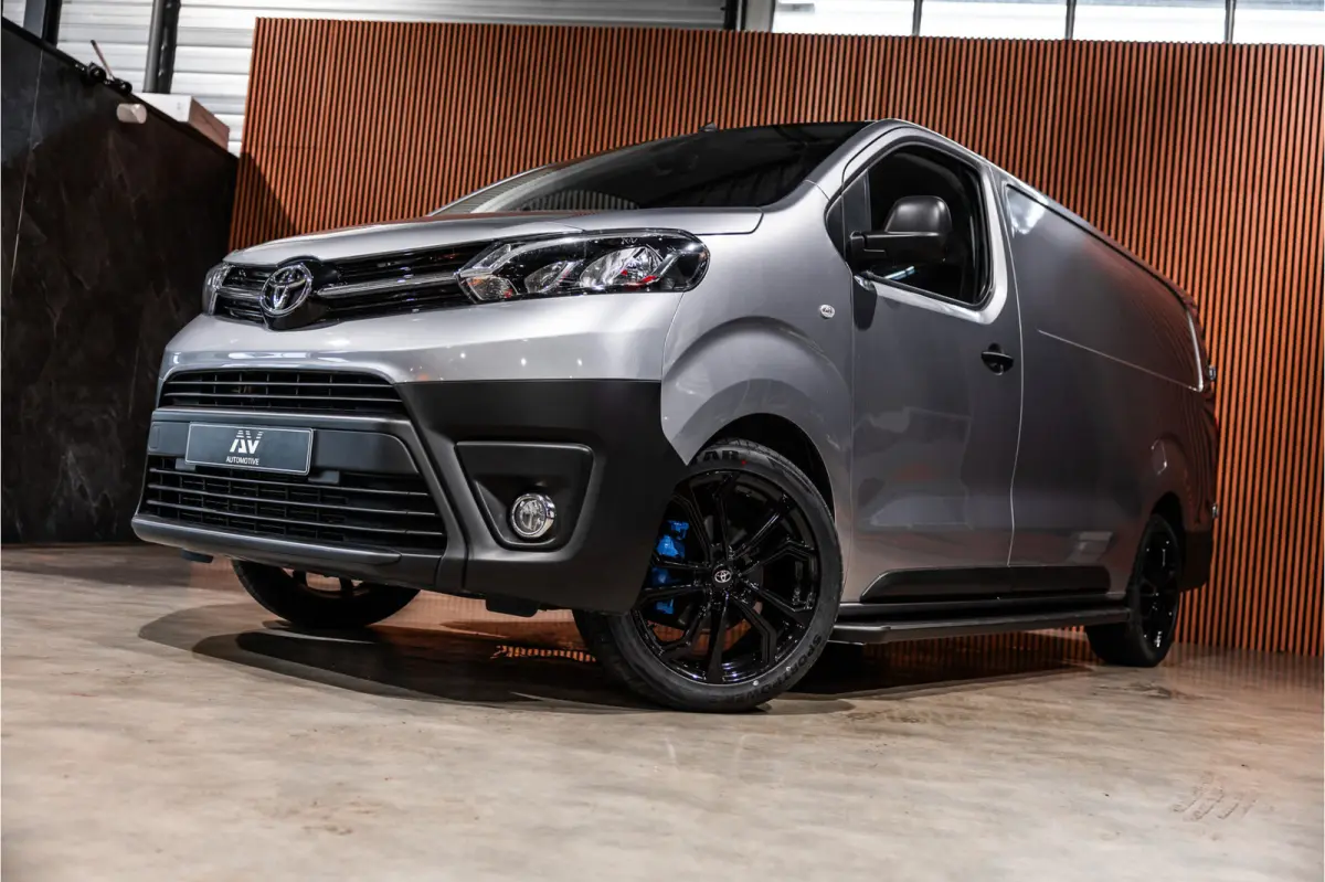 2.0 D XL L3H1 | Standkachel | Camera | CarPlay | Stoelverwarming | Trekhaak | Cruise control | DAB | Nieuwe APK