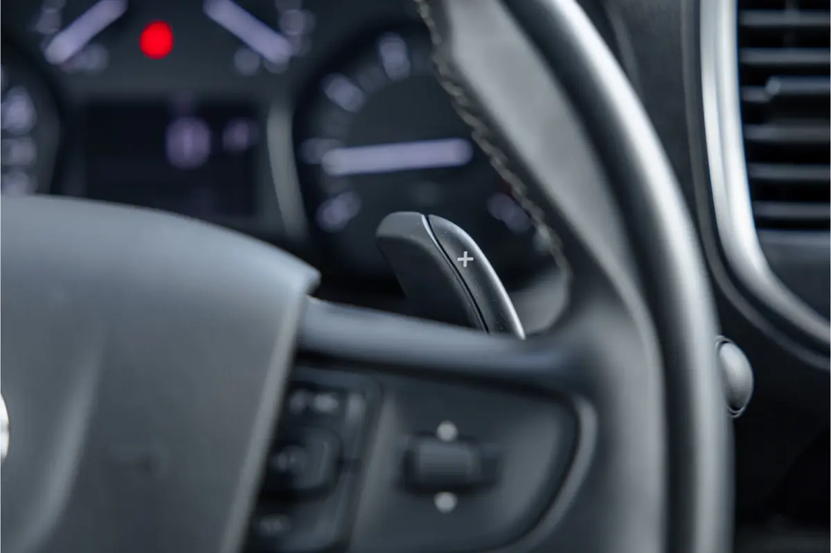 2.0 D XL L3H1 | Standkachel | Camera | CarPlay | Stoelverwarming | Trekhaak | Cruise control | DAB | Nieuwe APK