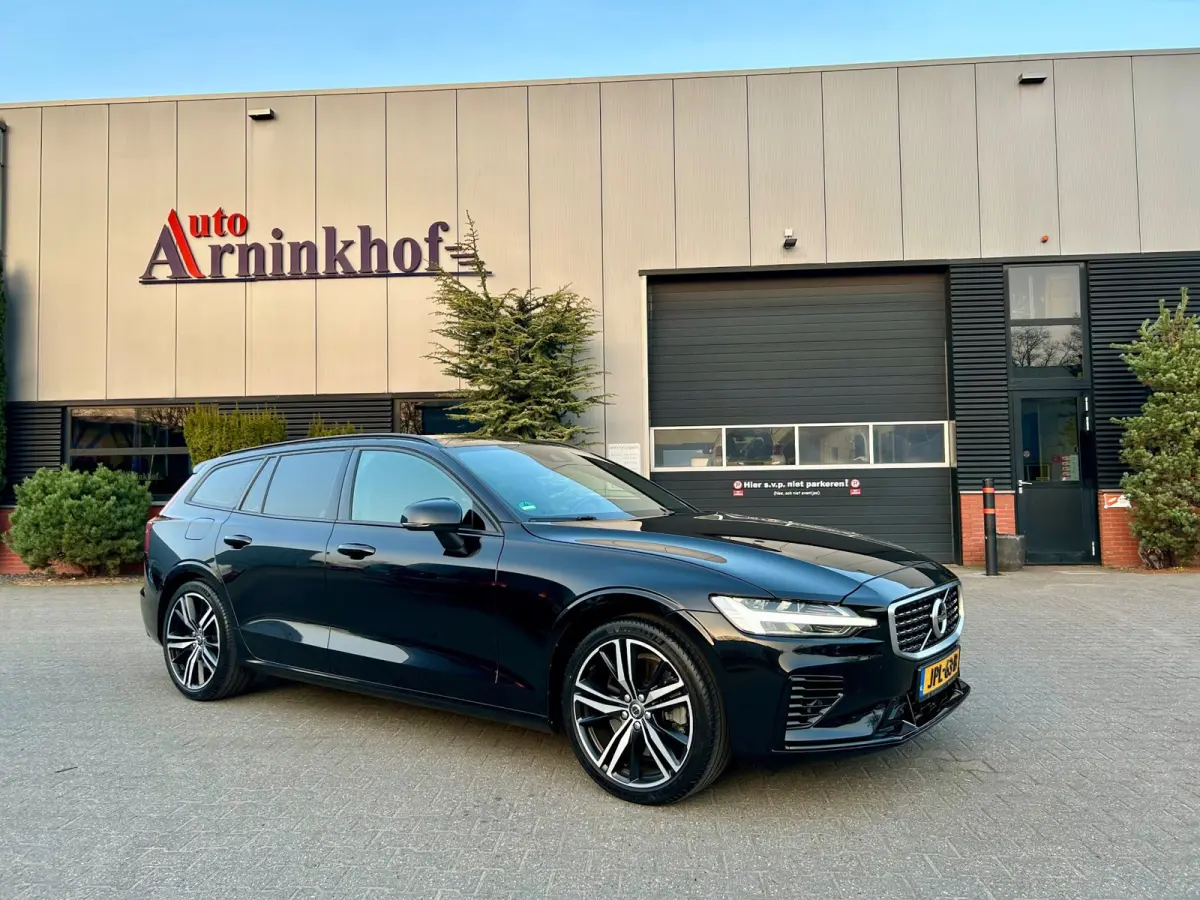 2.0 T5 R-Design standkachel, camera,carplay, trekhaak