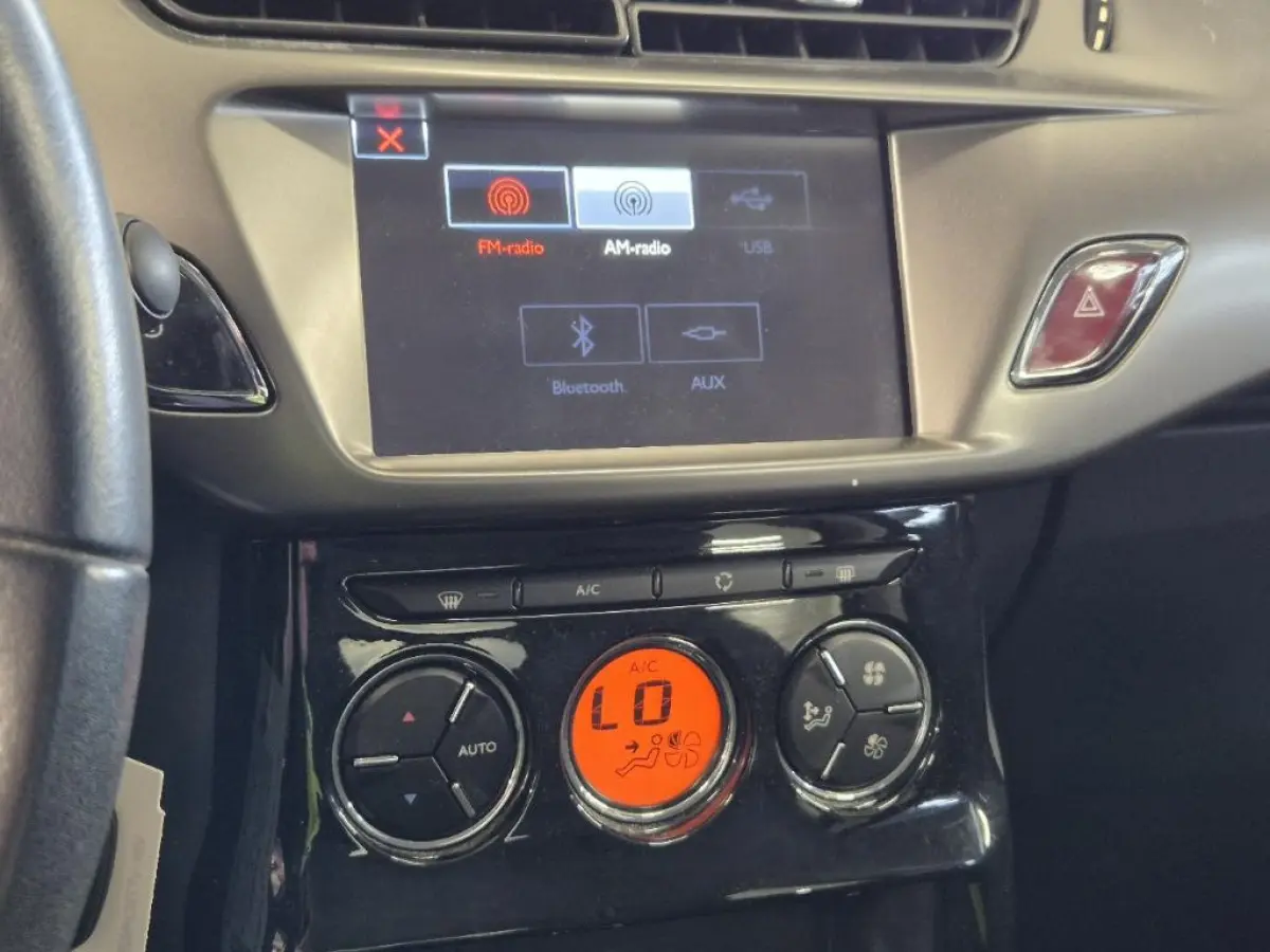 1.2 PureTech Selection Automaat 1e Eig. +NAP NL-auto