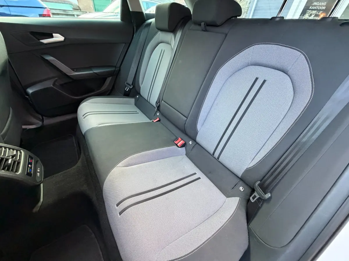 1.5 TSI Style Launch Edition / ACC / Led / CarPlay / Trekhaak .