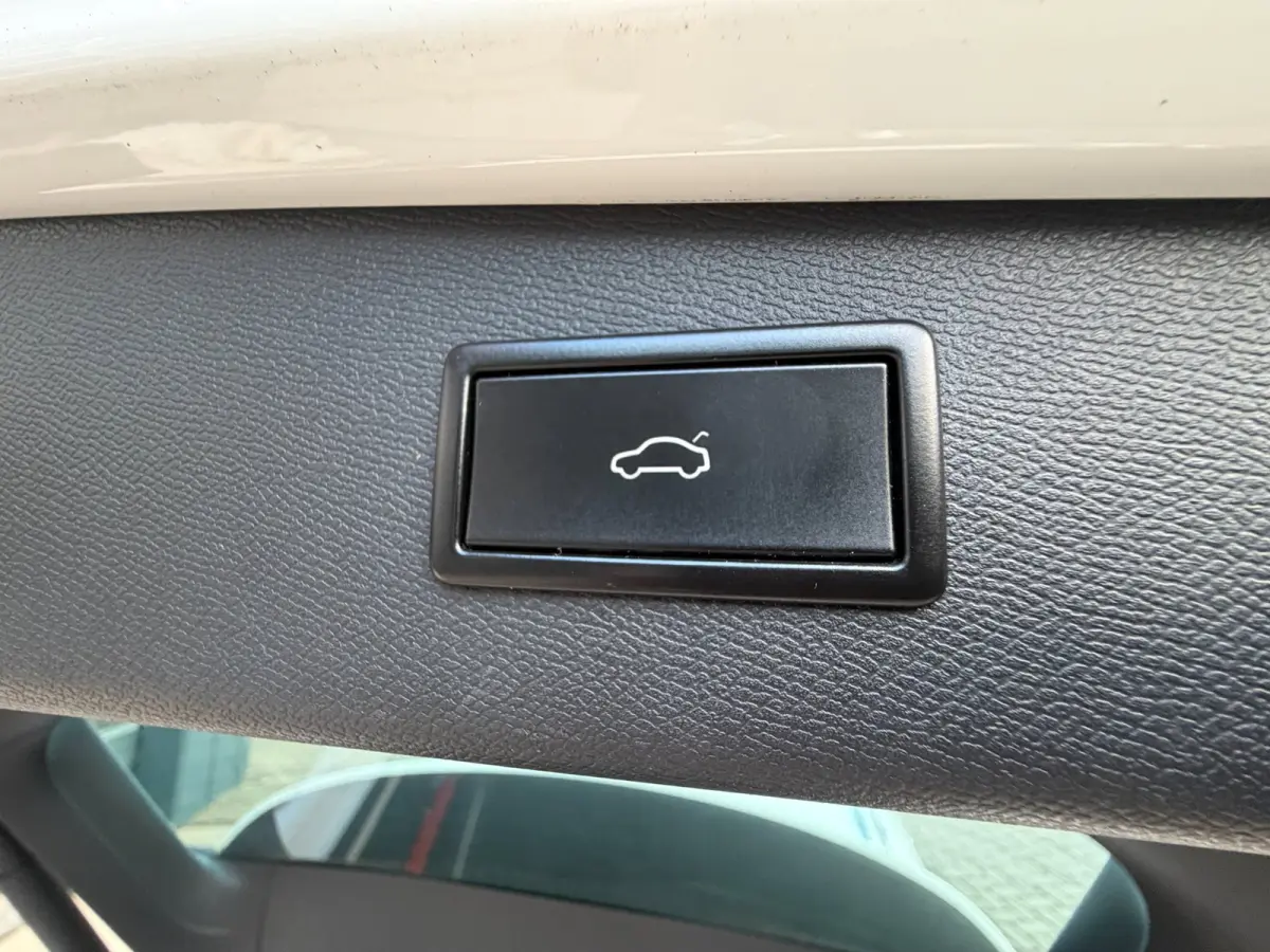 1.5 TSI Style Launch Edition / ACC / Led / CarPlay / Trekhaak .