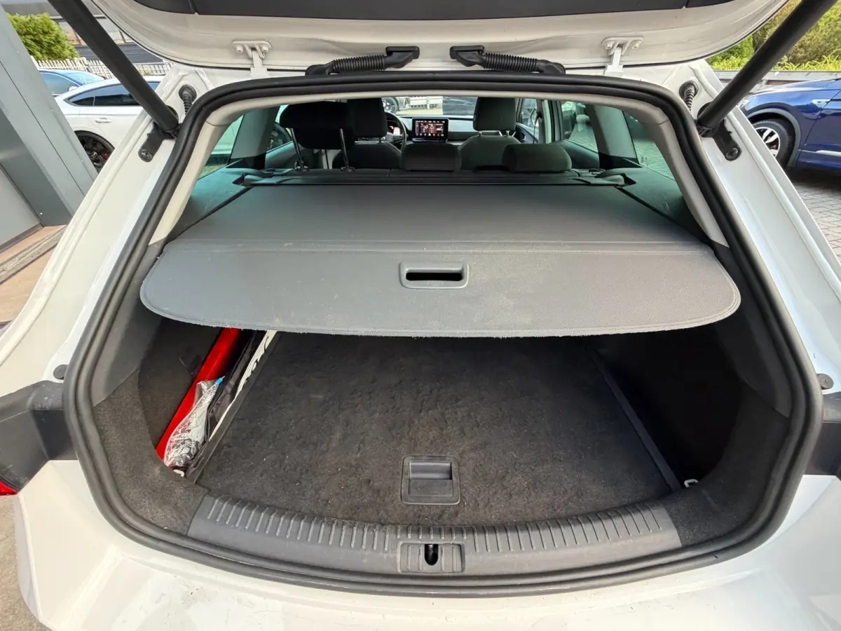 1.5 TSI Style Launch Edition / ACC / Led / CarPlay / Trekhaak .