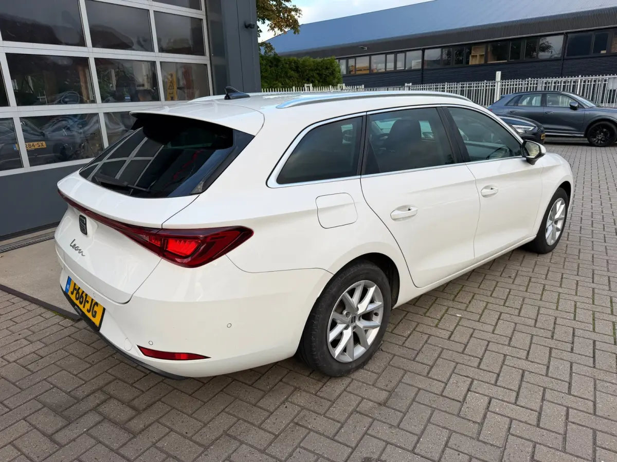 1.5 TSI Style Launch Edition / ACC / Led / CarPlay / Trekhaak .