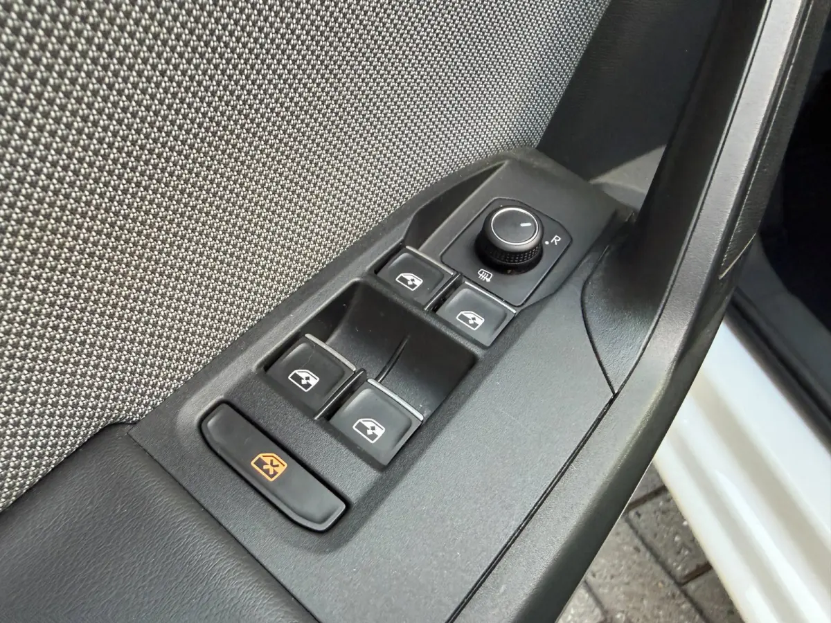1.5 TSI Style Launch Edition / ACC / Led / CarPlay / Trekhaak .